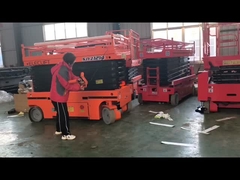 Ηλεκτρική κίνηση 12 μέτρα αυτοκινούμενο ανελκυστήρα ψαλίδι με μέγεθος πλατφόρμας 2,27m x 1,12m